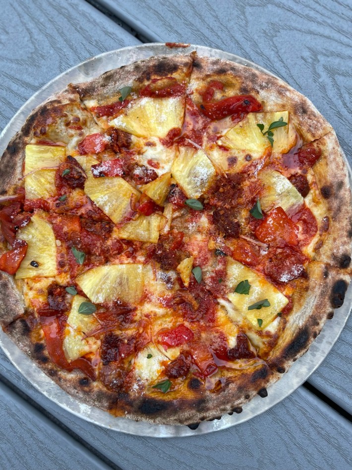 Pizza with pineapple