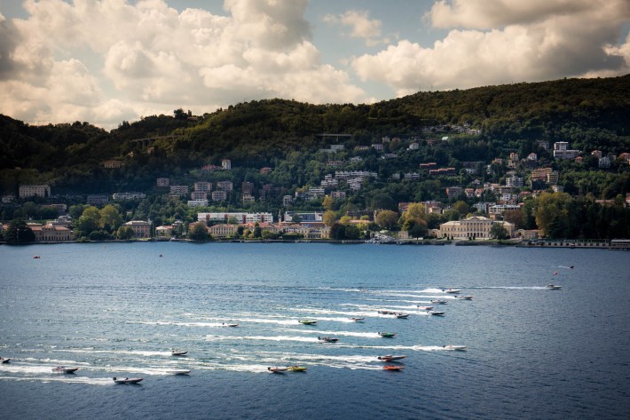 Boats racing across Lake Como