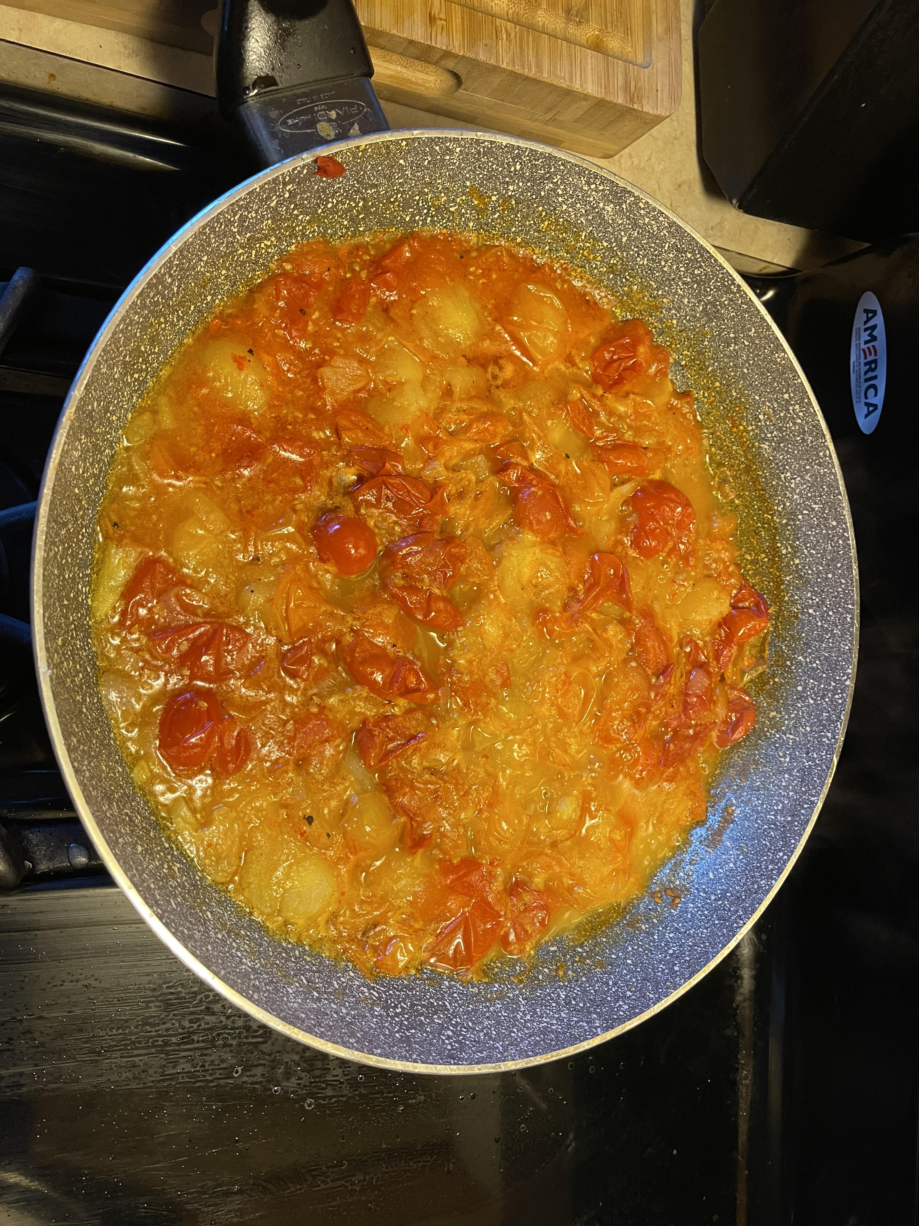 Fresh Tomato Sauce with Zucchini Flowers