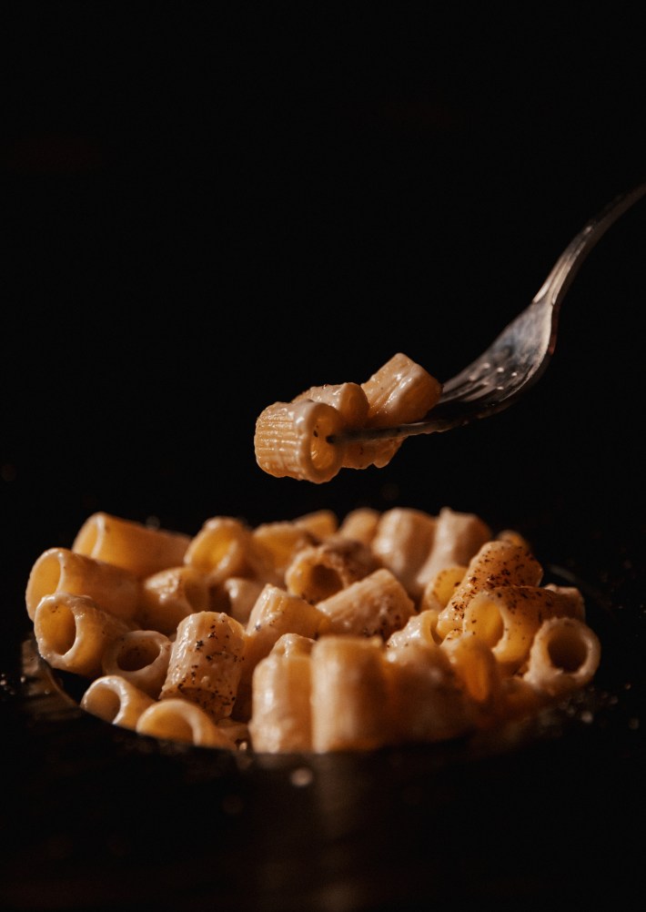 Rigatoni cacio e pepe