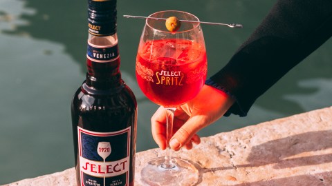 Where to Drink Select Spritz in Venice, Italy