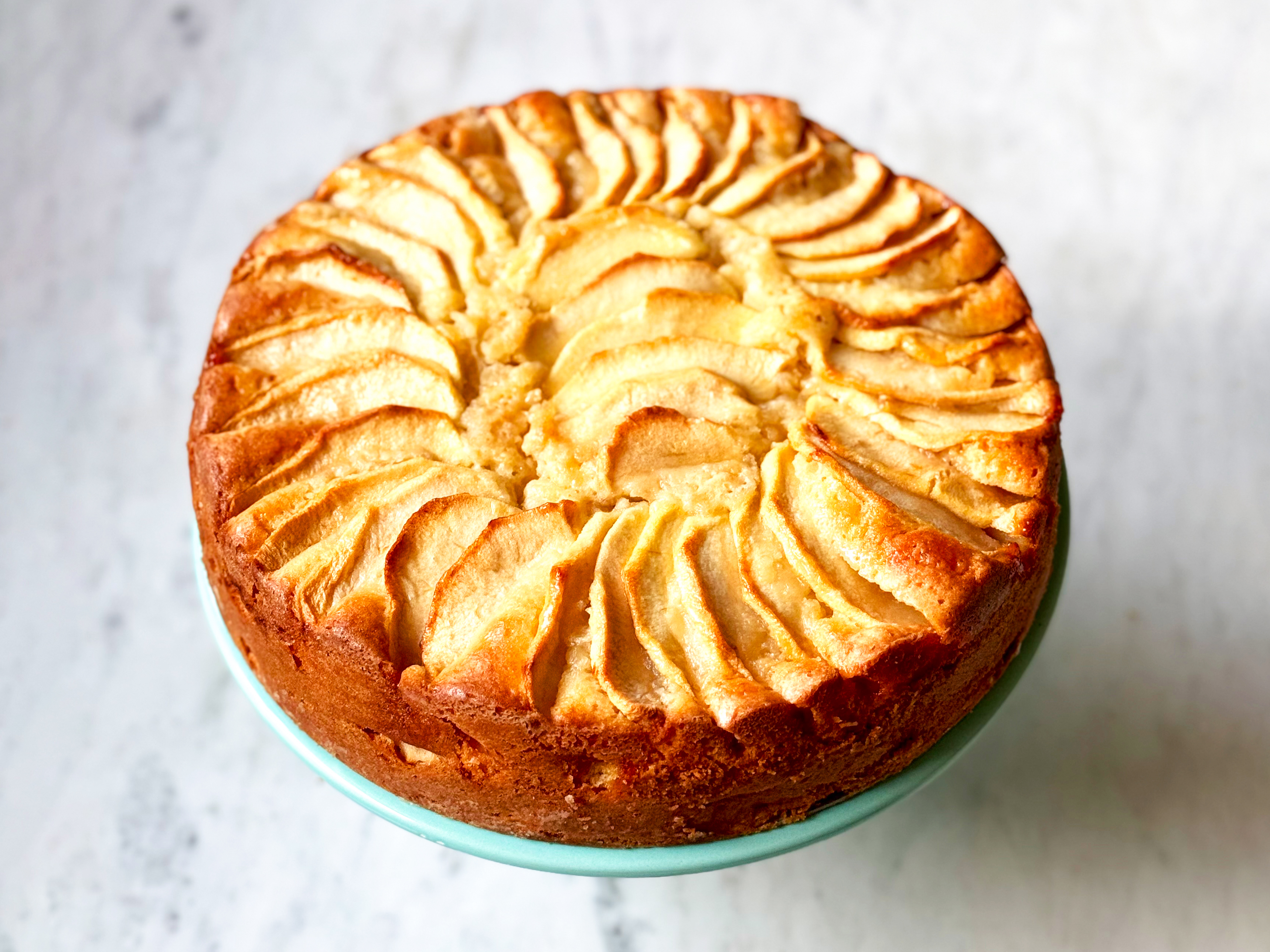 Italian apple cake