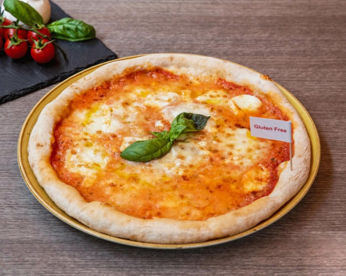 Pizza Senza Gluten at Ristorante Mangiafuoco in Rome. Photo courtesy of Pizza Mangiafuoco.
