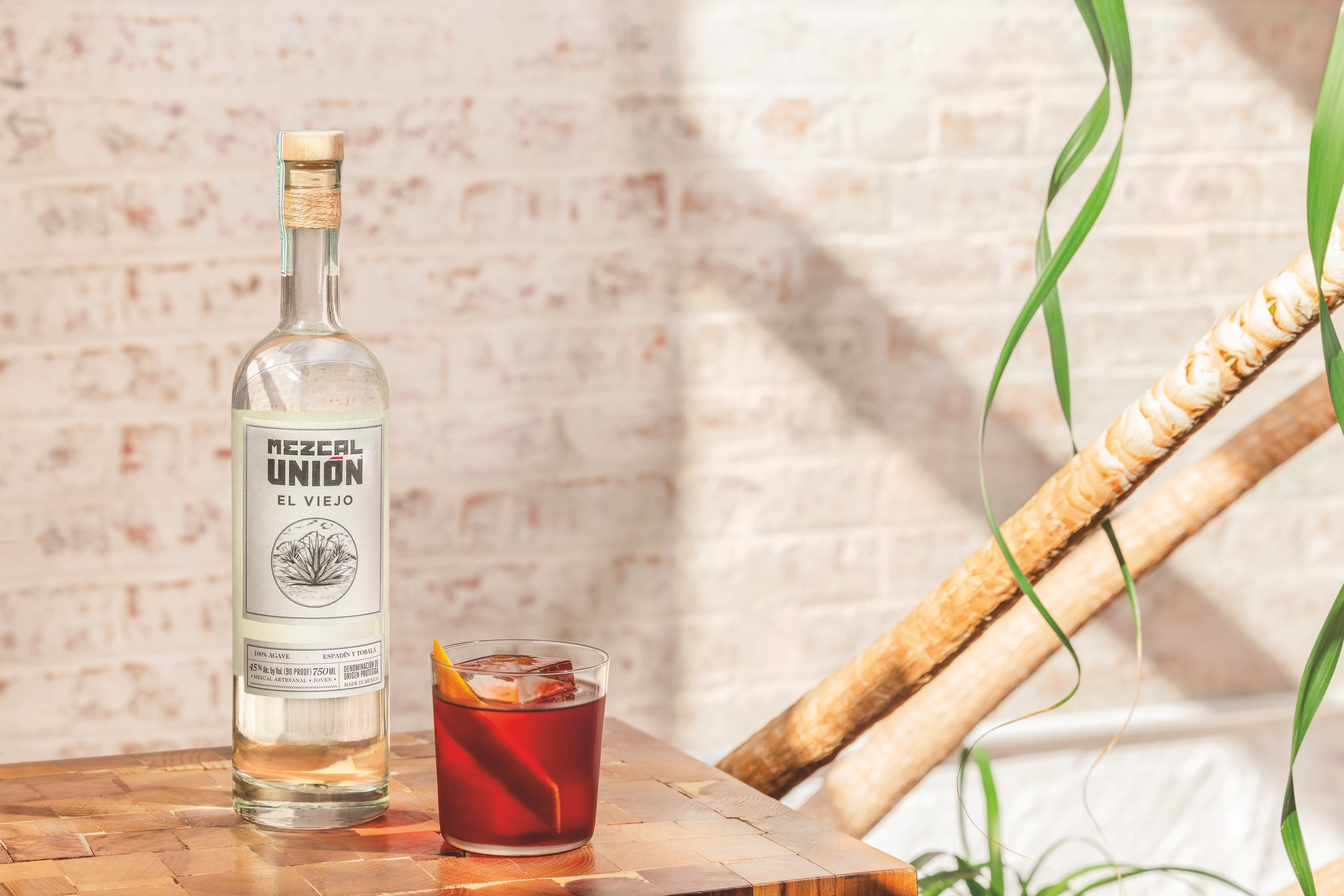 Mezcal Unión's Smoky Negroni - Appetito