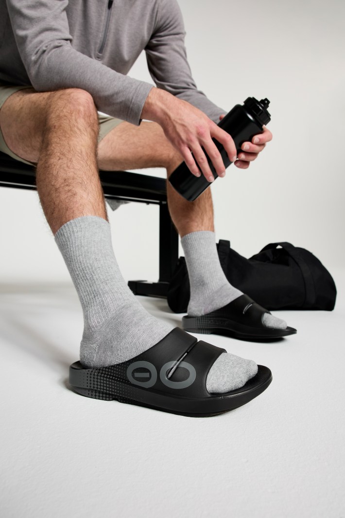 Oofos’ Men’s Ooahh Sport Slide Sandal