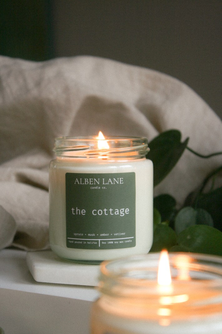 Cottage candle