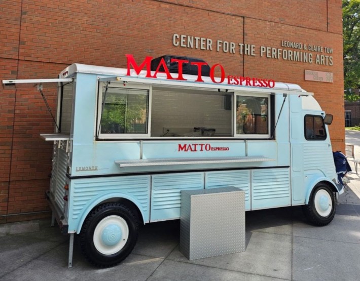 Matto's coffee cart at Brooklyn College.