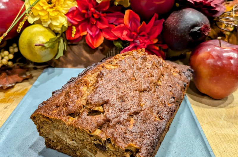 Italian Apple Bread