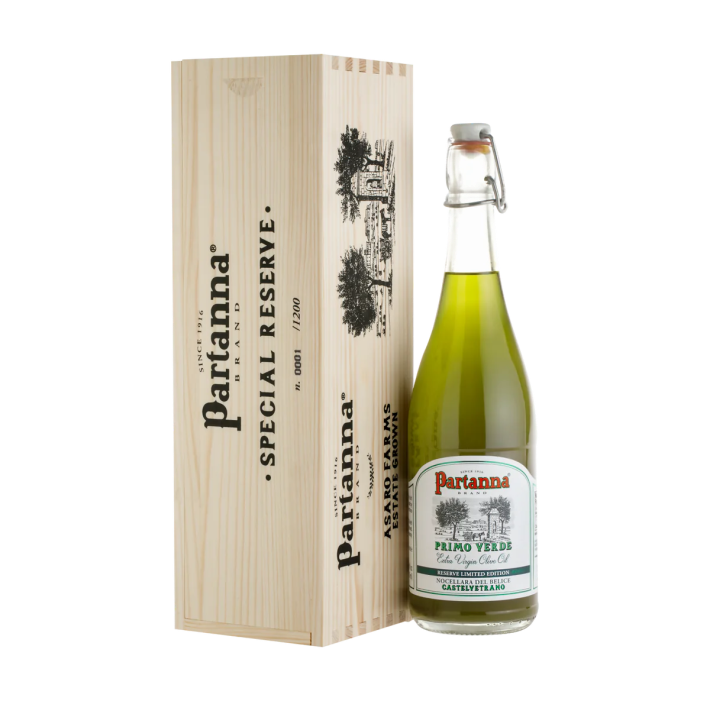 Partanna Primo Verde Extra Virgin Olive Oil.