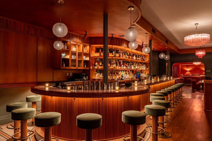 The interior of Bar Bonobos. Photo by Alejandro Ramos.