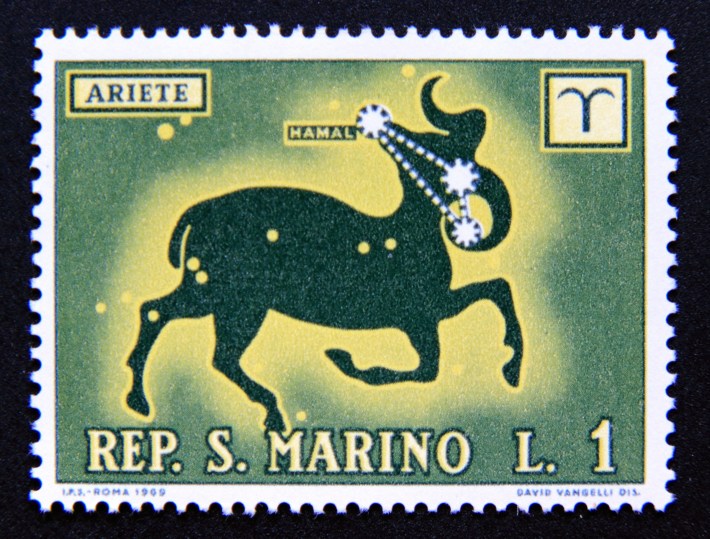 The sign of Aries (Ariete).