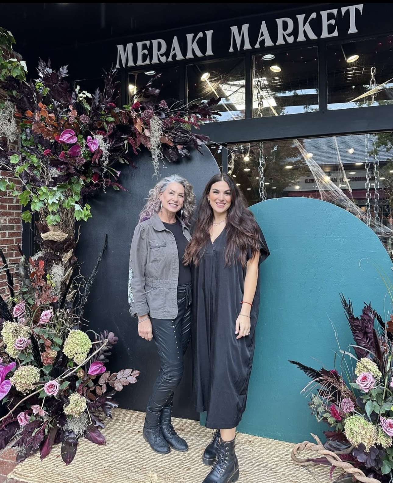 Daniella Spera and Madison Spera-Ramirez of Meraki Market.