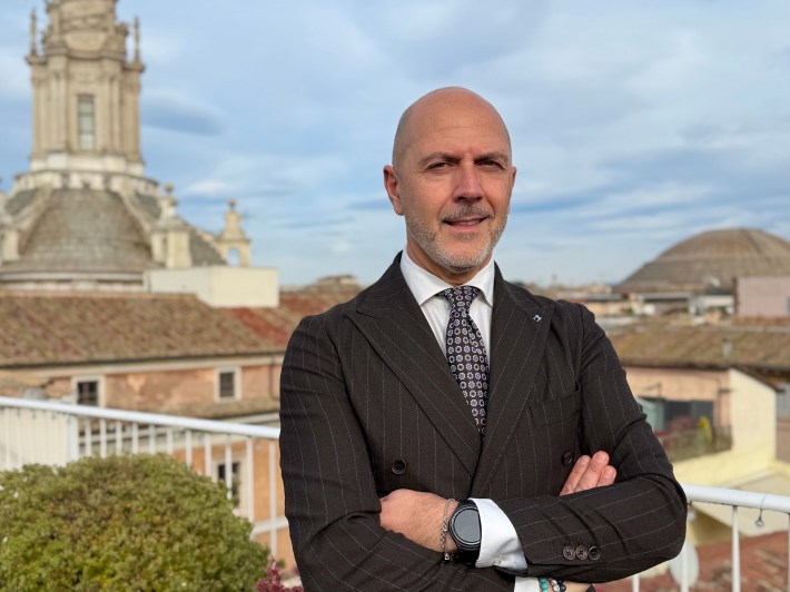 Hotel Manager Danilo Bonifazi on the rooftop terrace with Rome’s Pantheon in view. Photo courtesy of Palazzo Navona.