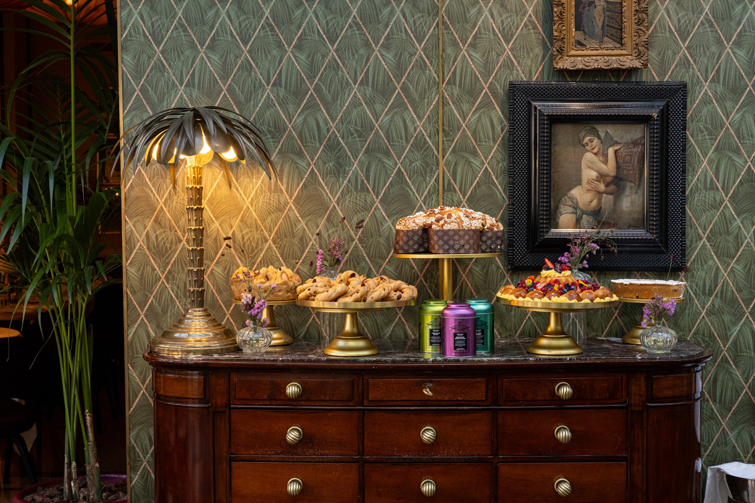 Easter pastries and colomba displayed inside Grand Hotel et de Milan. Courtesy of Grand Hotel et de Milan