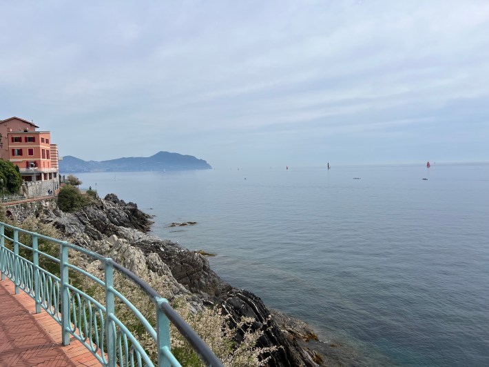 Passeggiata Anita Garibaldi overlooking the rocky Ligurian coastline
