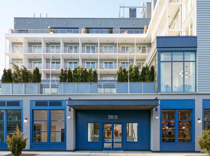 The exterior of the Rockaway Hotel + Spa. Photo by Klye Knodell.