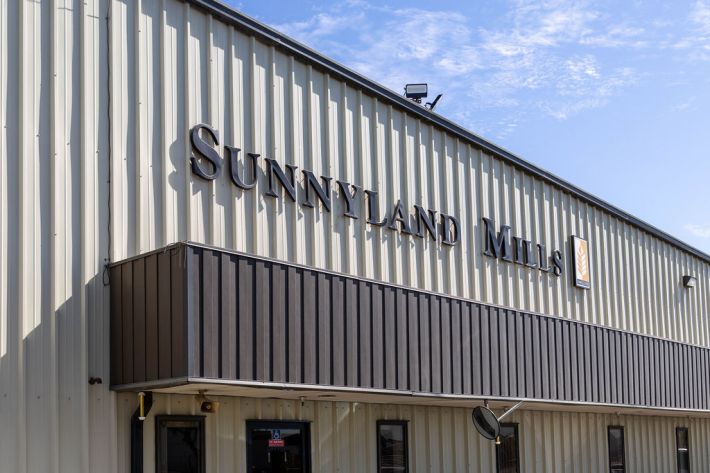 Sunnyland Mills in Fresno, California. Photo by Patty Schmidt.