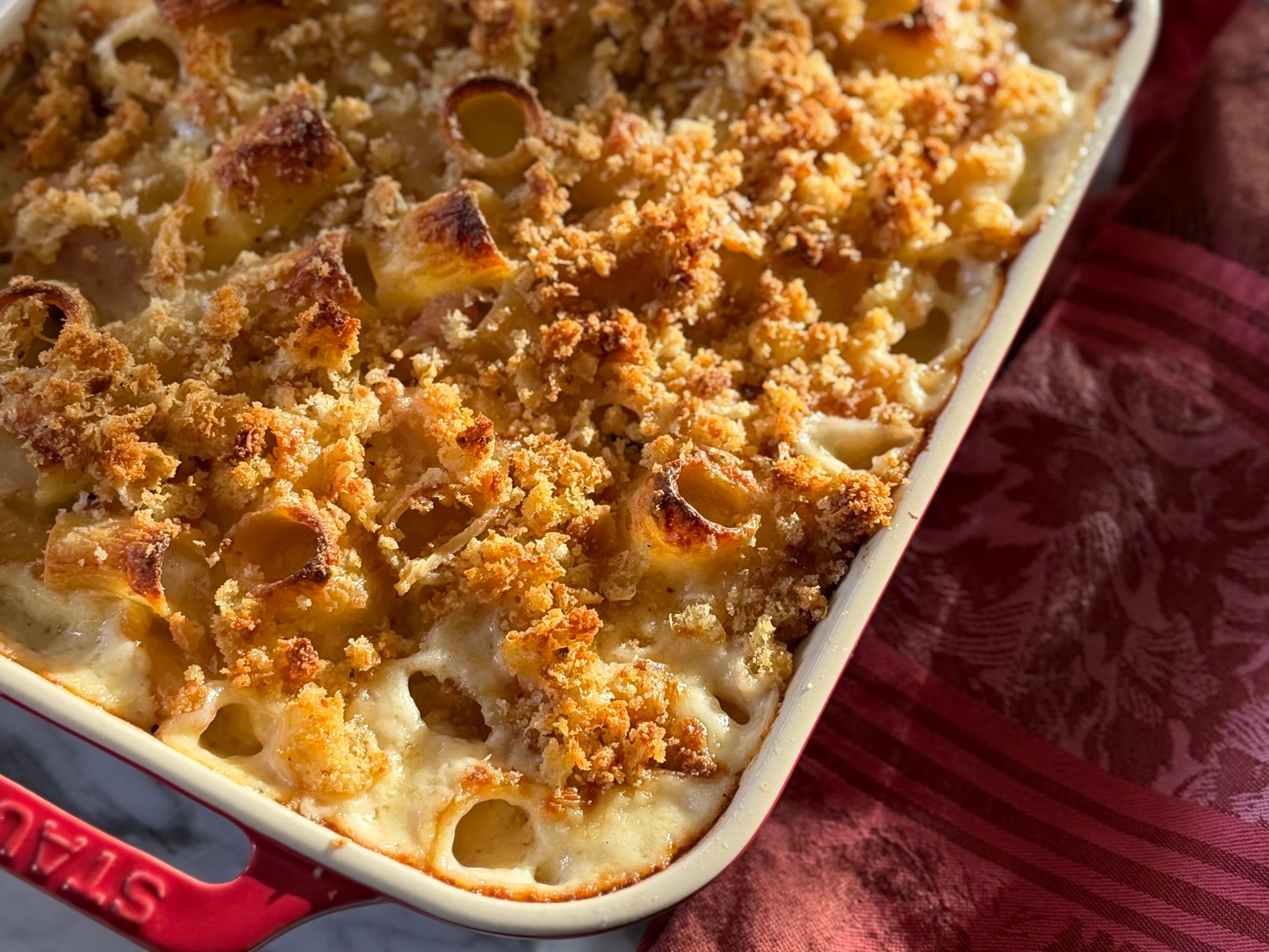 Creamy Italian mac and cheese ready to serve.