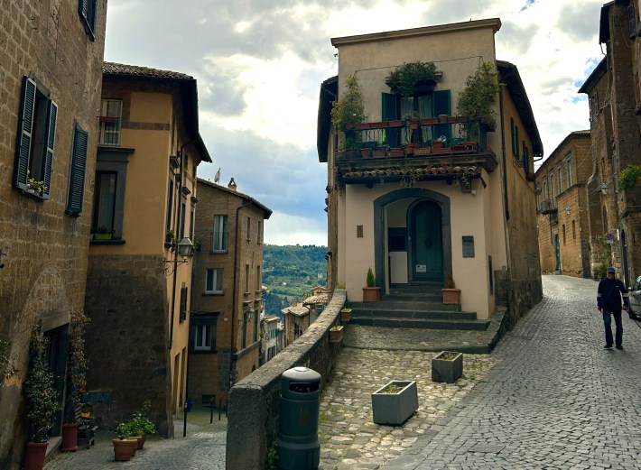 A cobblestone street winds through Orvieto. Photo: Monique Evdokiou