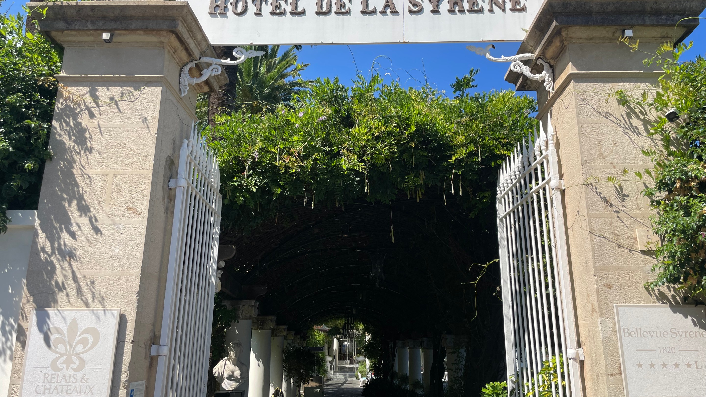 The entrance to Hotel Bellevue Syrene in Sorrento.