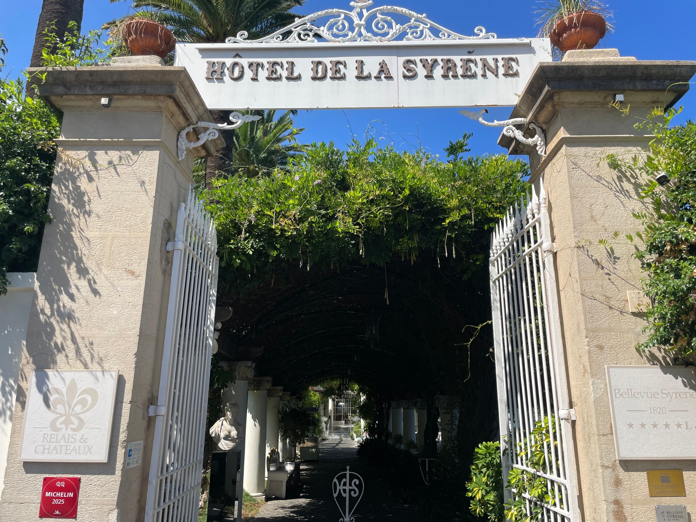 The entrance to Hotel Bellevue Syrene in Sorrento.